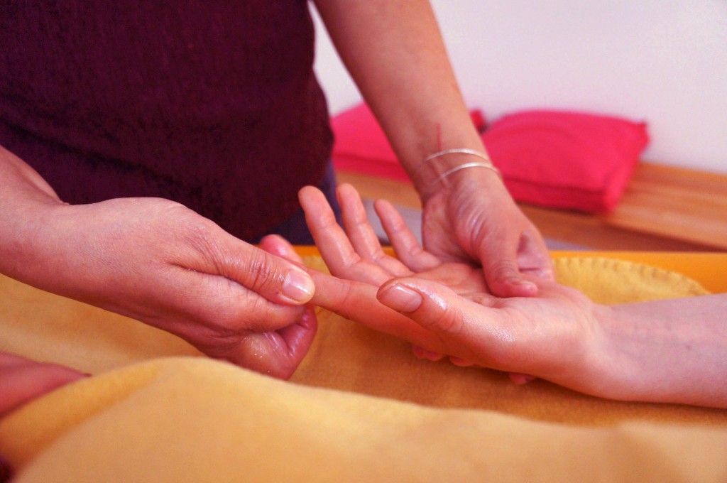 Ayurvedische Handmassage
